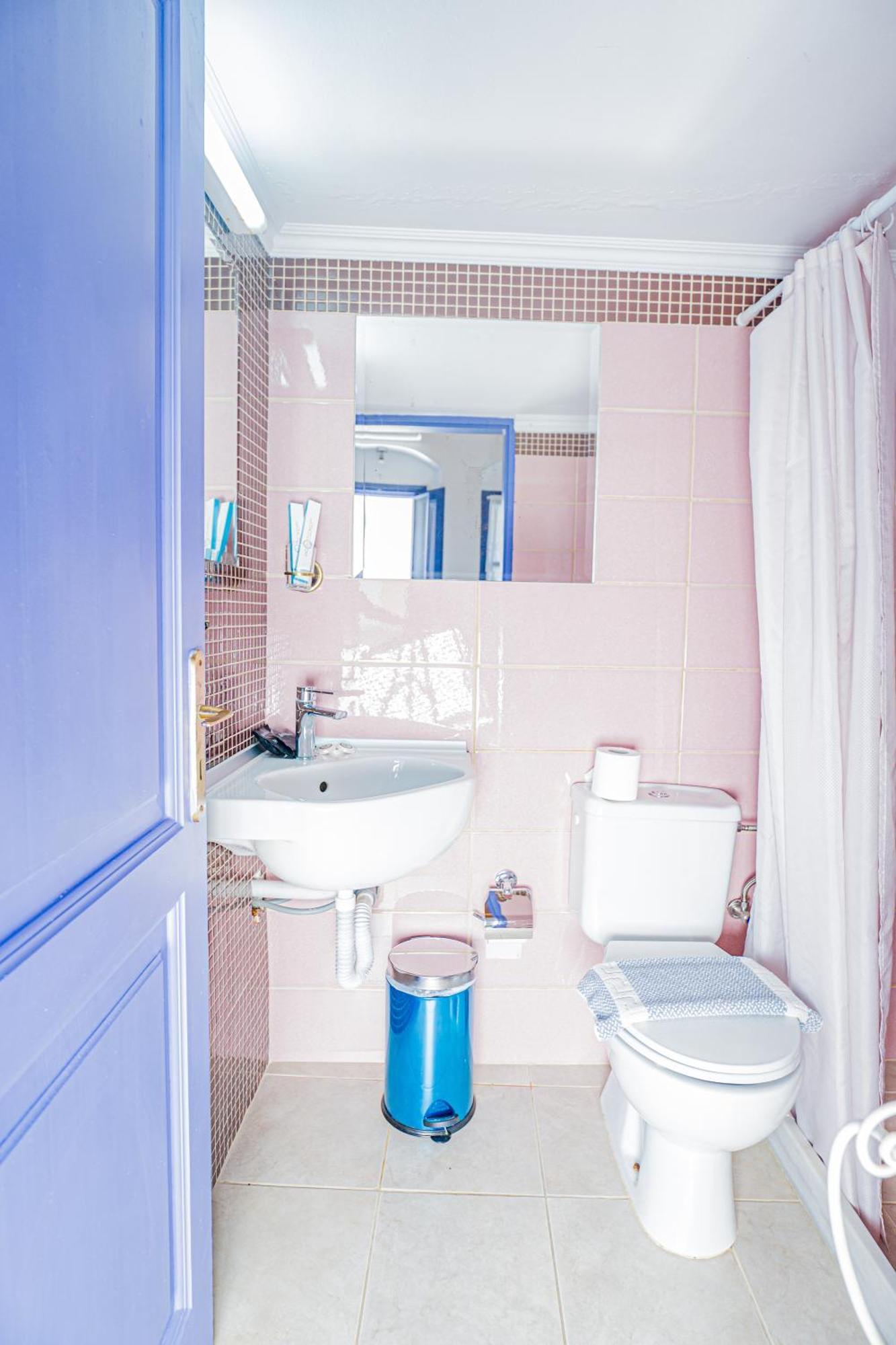 Kali Strata 2 - Downtown Apartment ซีมี ภายนอก รูปภาพ